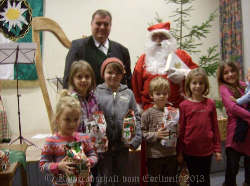 Nach der Bescherung.jpg - nach der Bescherung strahlende Gesichter